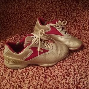 Reebok easy tone shoes